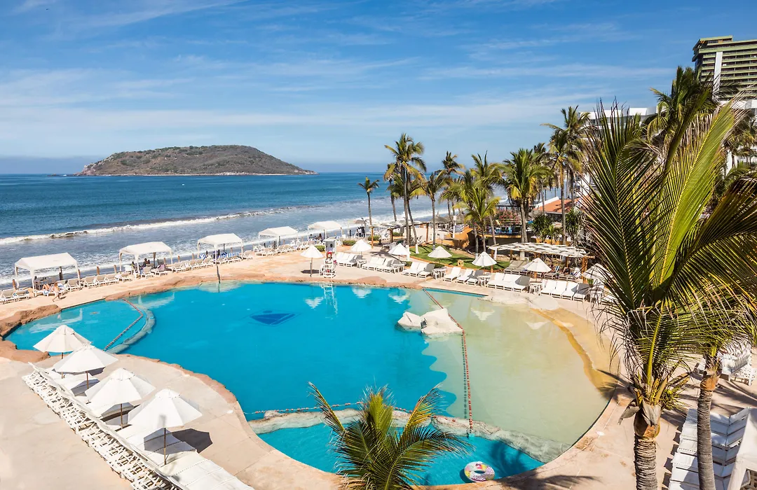 Costa de Oro Beach Hotel-1